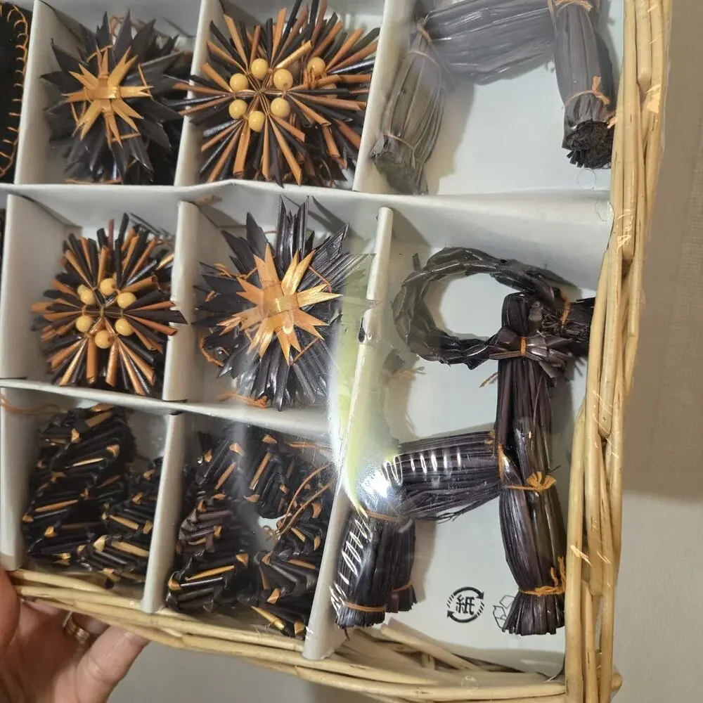 Ikea 42 Straw Wicker Style Christmas Ornaments In Box